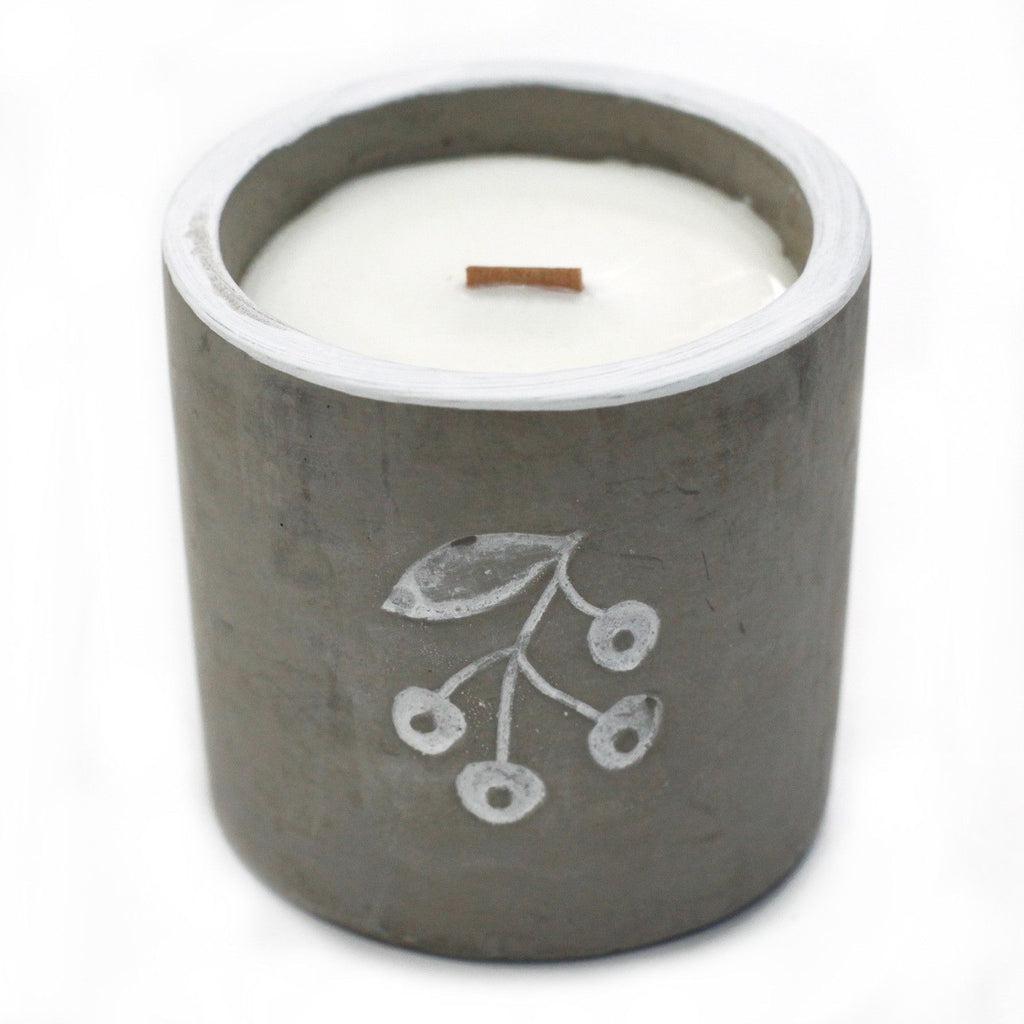 Med Concrete Soy Candle - Berry's - Juniper & Sweet Gin