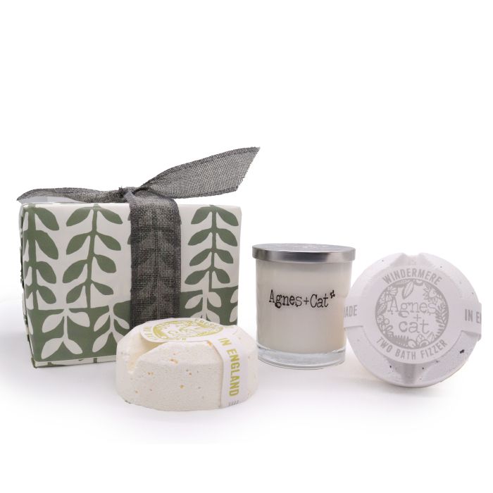 Gift Box - Velvet Moon (Candle) + Windermere & Citrus (Fizzes)